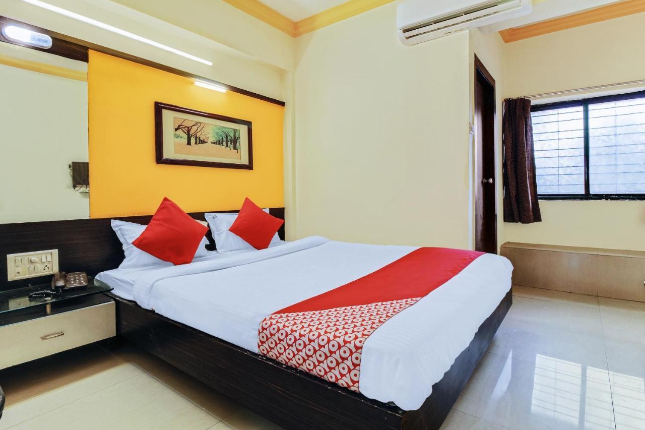 Oyo 48418 Sai Pritam Hotel Nashik Exterior photo
